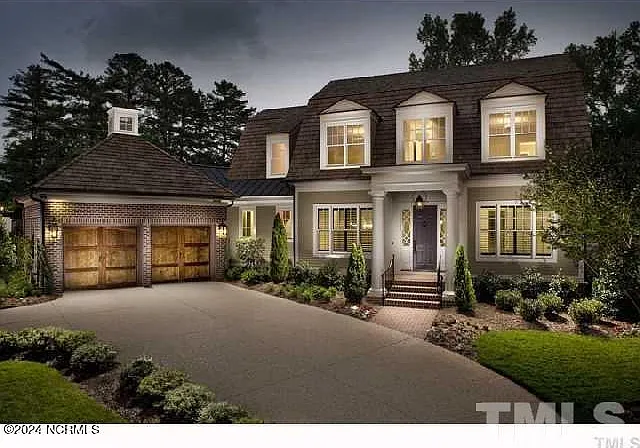 5 bed, 3.5 bath, 3934 sqft, $6,750 — Photo 2