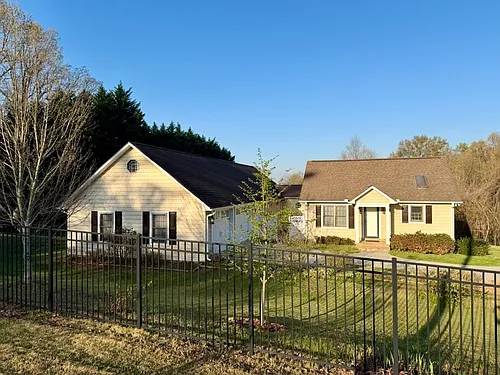 569 Piney Mountain Rd Photo 1