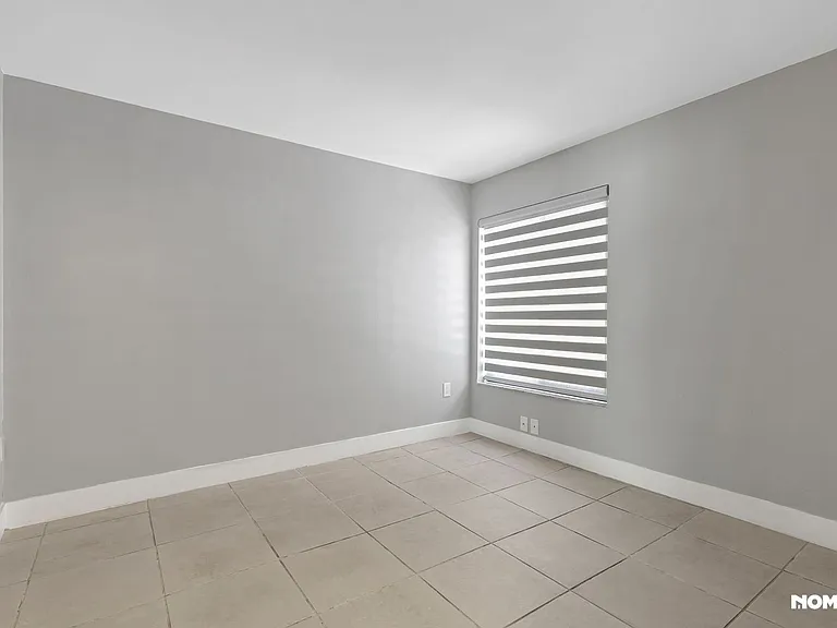 8827 SW 123rd Ct #105 — Photo 21