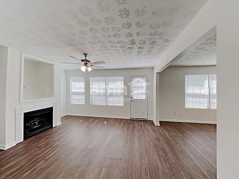 1661 Boxcar Pl NE — Photo 8