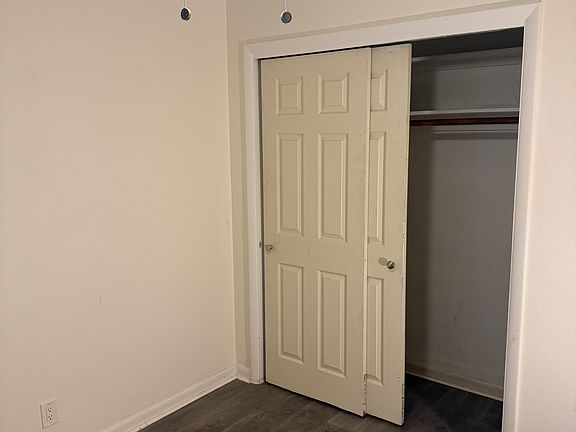 4th image of 501 S Lake Dr #503