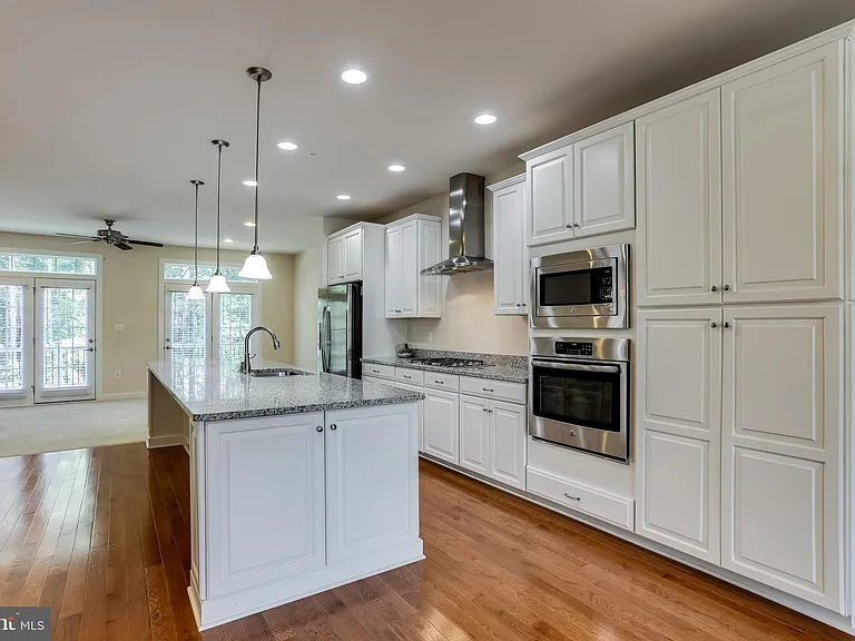 7872 Patterson Way — Photo 6