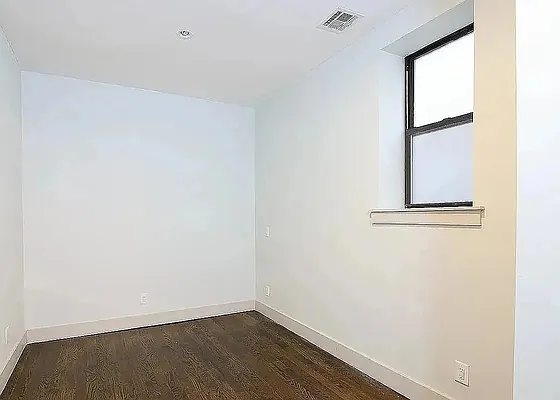 Rented by Brickview NYC Realty NYV LLC | media 15