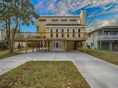 919 Forest Rd, Clear Lake Shores, TX, 77565