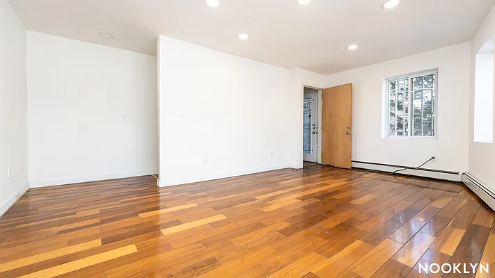 Rented by Nooklyn NYC LLC | media 16