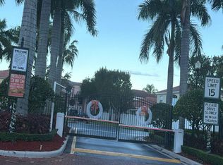 1261 NE 37th Pl, Homestead, FL 33033