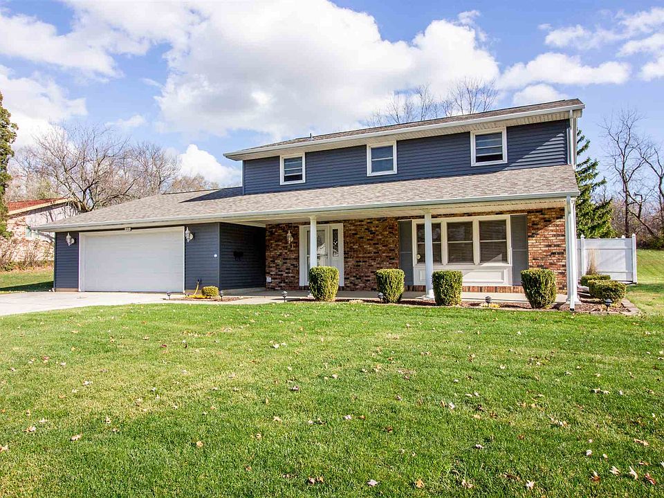1st image of 1415 Parkhill Dr