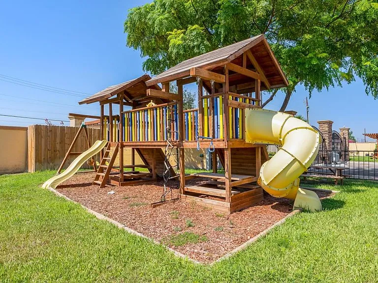 5407 N Crown Point — Photo 5