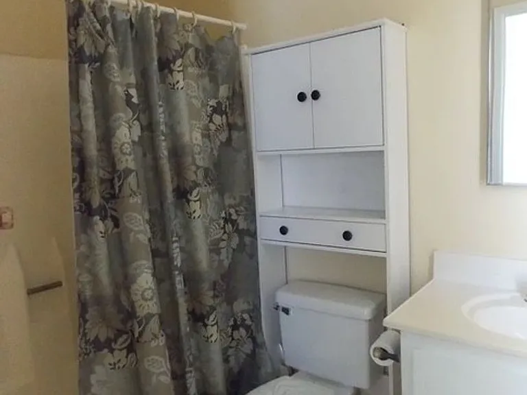 121 Fontana Ave — Photo 11