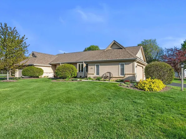 N114W15947 Hilbert LANE, Germantown, WI 53022