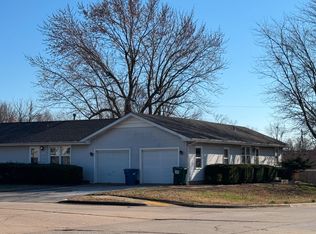 3610 W State St, Springfield, MO 65802