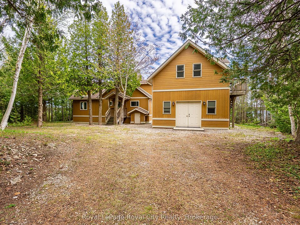 1st image of 584 Warner Bay Rd