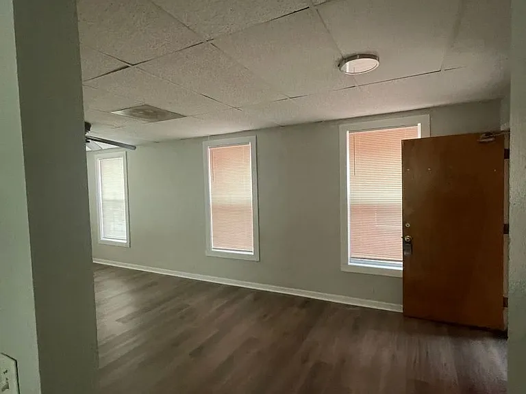 111 S Newport Ave #2 — Photo 5