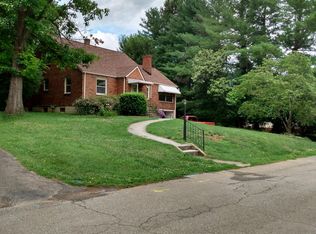 2801 Fleetwood Ave SW, Roanoke, VA 24015