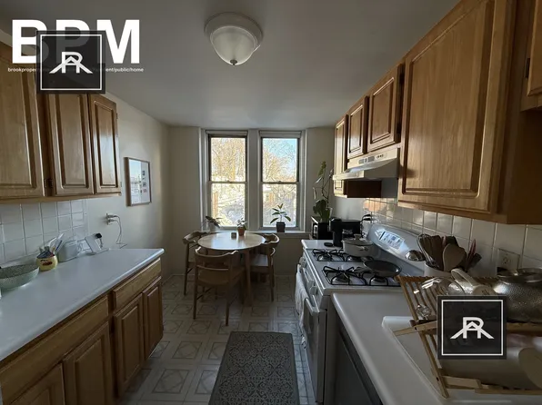 26 Colborne Rd #14, Brighton, MA 02135