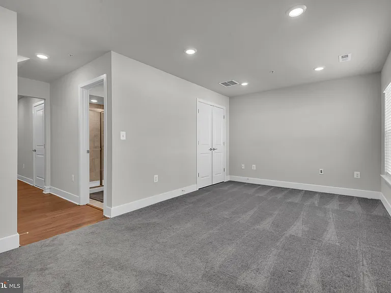 5754 Frederick Douglas Pl — Photo 20