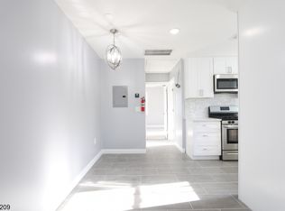 196 Linden Ave, Irvington, NJ 07111