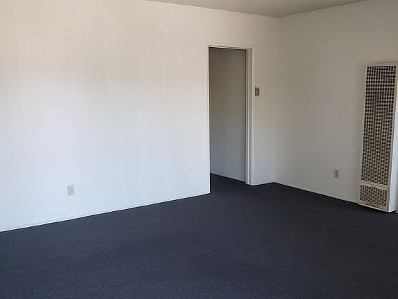 2nd image of 3411 Drew St