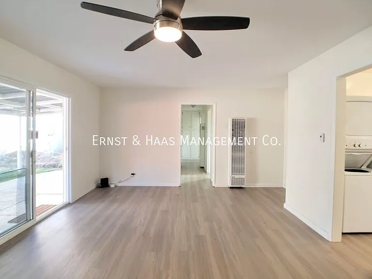 3080 Palo Verde Ave — Photo 6