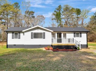 225 James Edward Dr, Roanoke Rapids, NC 27870