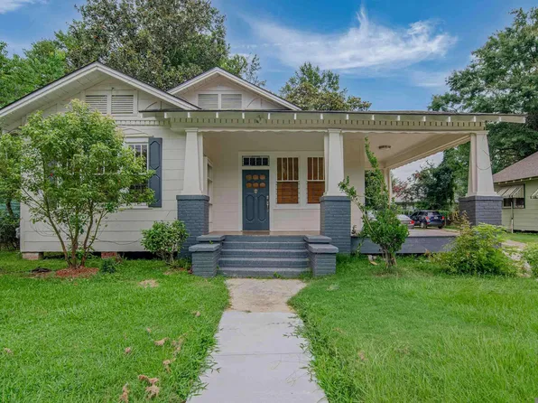 2627 Edgewood Dr, Baton Rouge, LA 70802