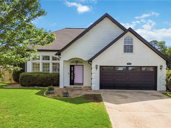 203 NW Freestone Way, Bentonville, AR 72712