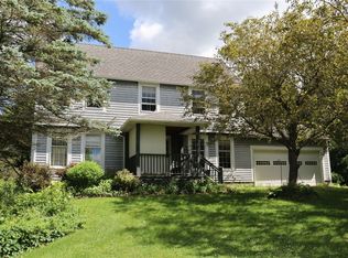 466 Dewey St, Churchville, NY 14428