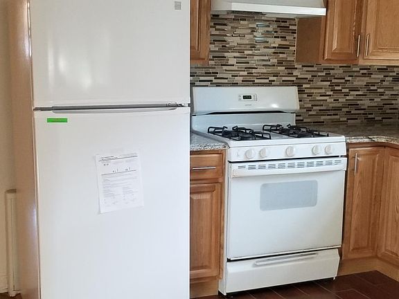 2nd image of 1212 E 224th St Floor 2