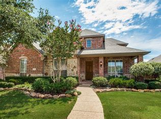 1013 Billie Johnson Ln, Garland, TX 75044