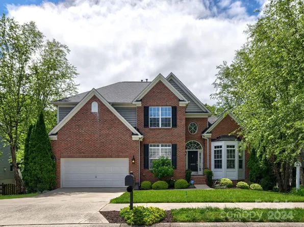 10339 Kirkmont Dr, Charlotte, NC 28269