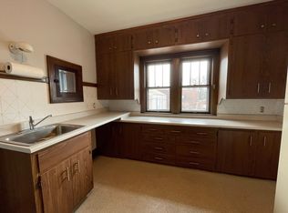 1229 S 54th St, Milwaukee, WI 53214