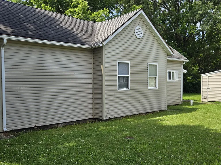 819 N Randolph St — Photo 13