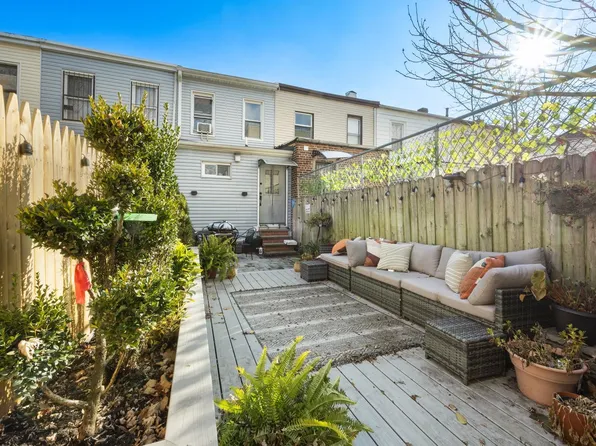 135 Van Horne Street image 15 of 20