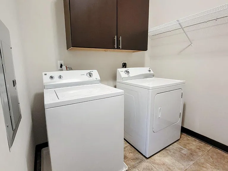 Rochester Village Apartments at Park Place — Photo 10