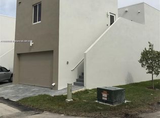 6610 NW 102nd Path, Miami, FL 33178