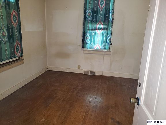 5th image of 5133 Pine St