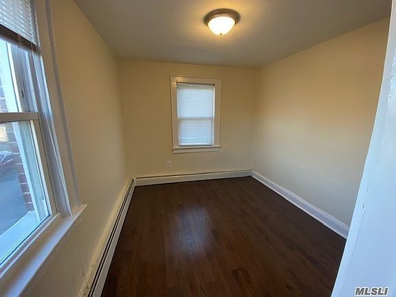 4th image of 1241 Augustina Ave