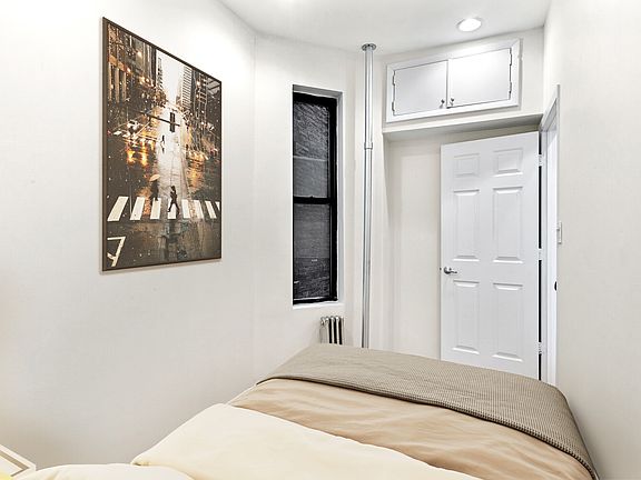 3rd image of 421 E 81st St APT 3FW