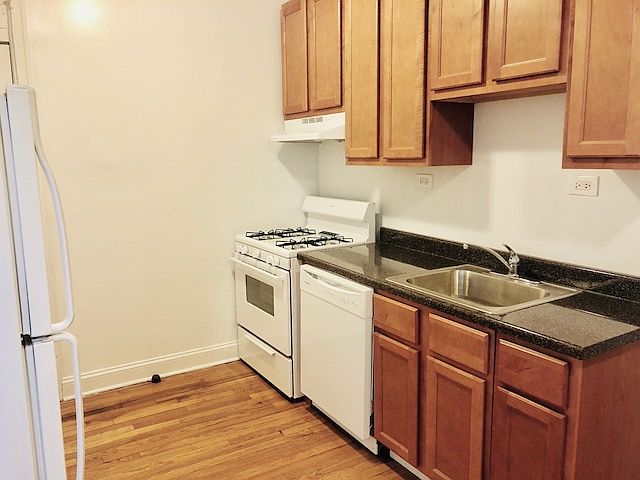 1st image of 3408 W Berteau Ave #2