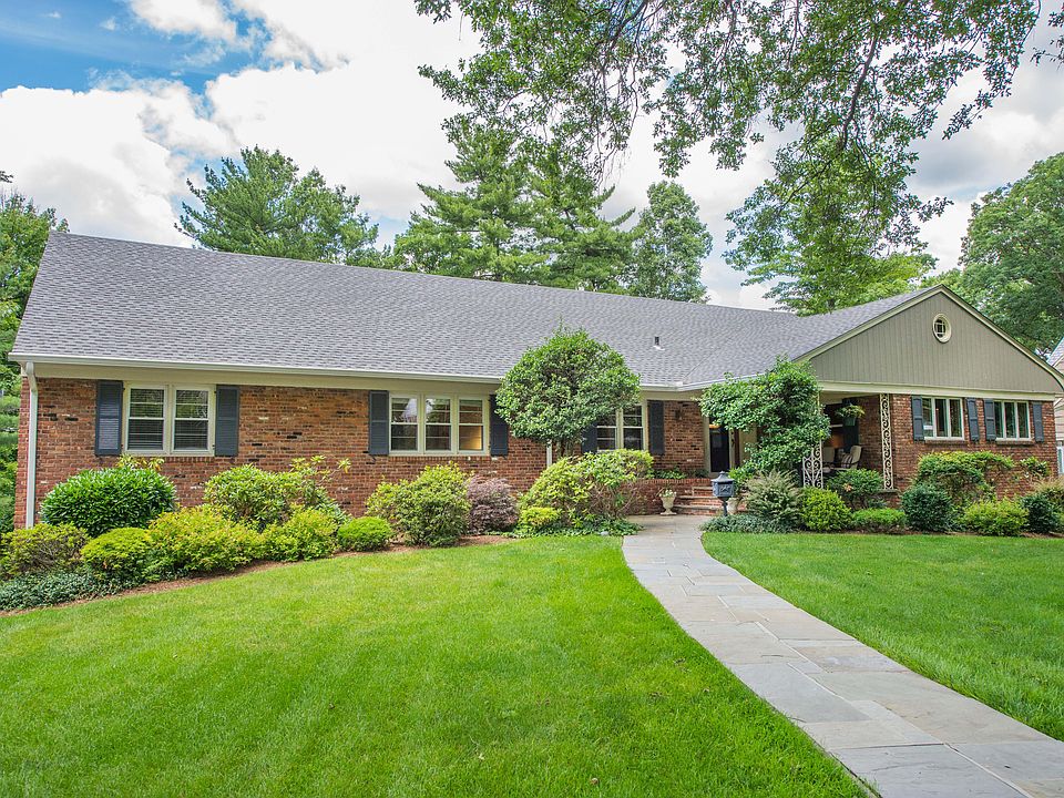 1st image of 73 Speir Dr