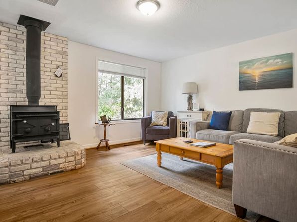 25930 David Ave #25930
