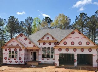 610 Augusta Dr, Fairburn, GA 30213