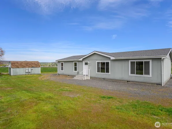 19373 Division Road NW, Soap Lake, WA 98851