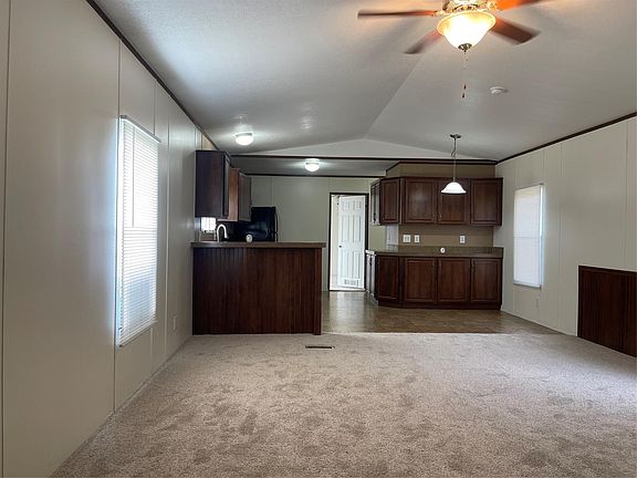 5th image of 443 W Lone Oak Rd