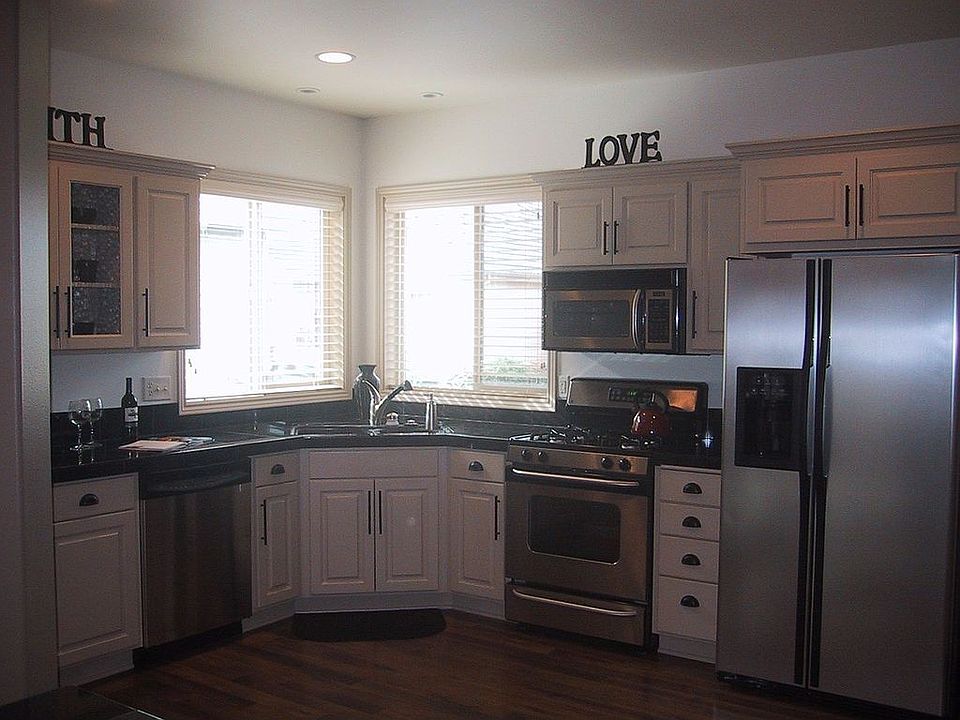 Bright Kitchen