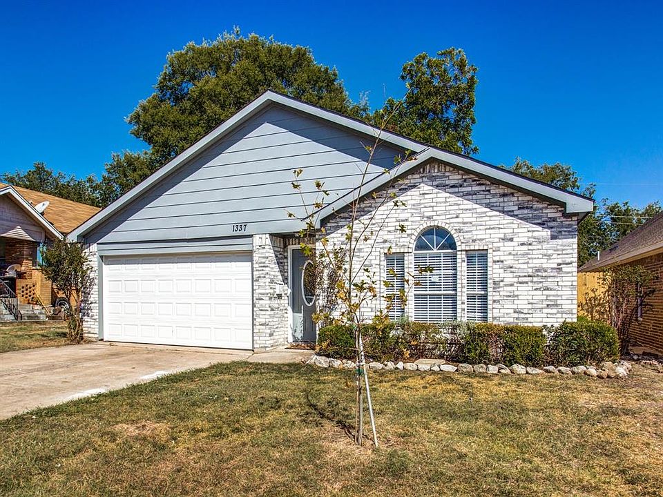 1st image of 1337 E Maddox Ave