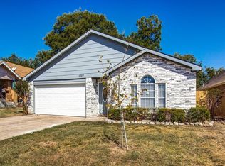 1337 E Maddox Ave, Fort Worth, TX 76104