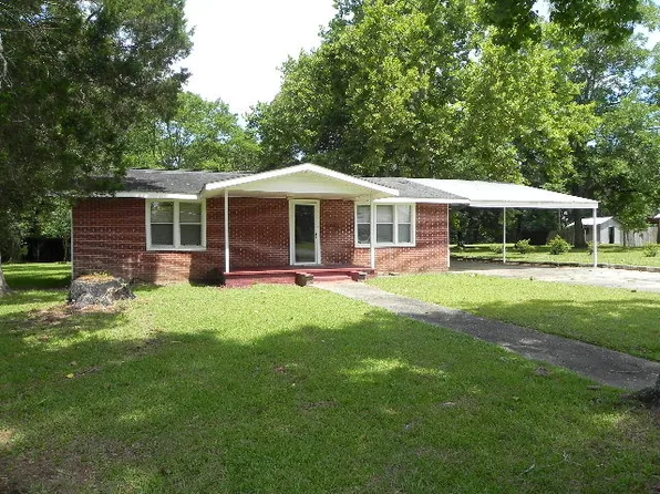 635 Martin St, Geneva, AL 36340