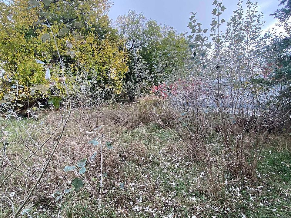 2nd image of 1511 S 1275 E