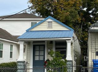 7437 Garfield St, New Orleans, LA 70118